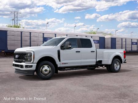 2027 Ford Super Duty F-350 DRW XL