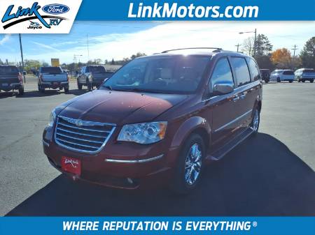 2010 Chrysler Town AND Country Limited