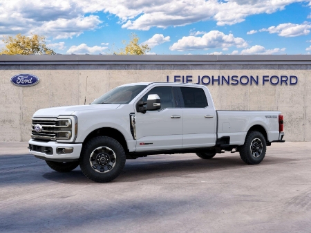 2027 Ford Super Duty F-350 SRW Platinum