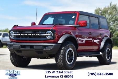 2026 Ford Bronco Outer Banks