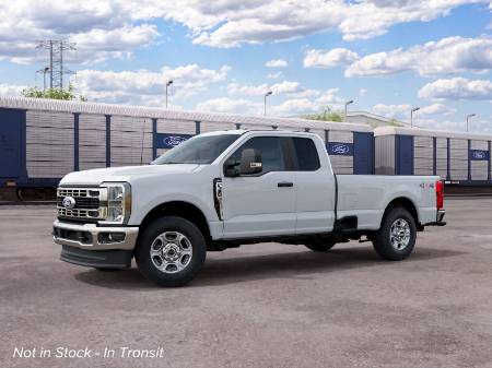 2027 Ford Super Duty F-350 SRW XLT
