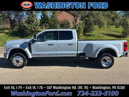 2027 Ford Super Duty F-450 DRW Platinum
