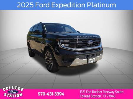 2025 Ford Expedition Platinum