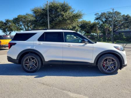 2027 Ford Explorer ST