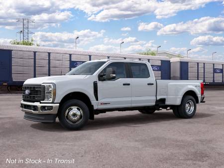 2027 Ford Super Duty F-350 DRW XL