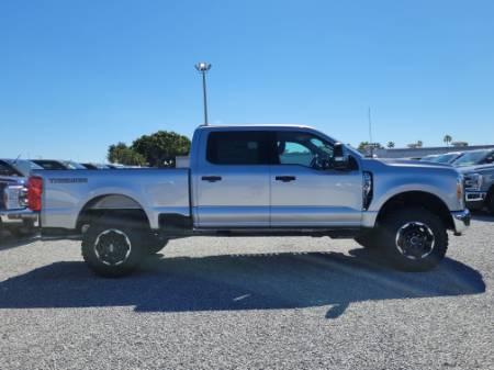 2027 Ford Super Duty F-250 SRW XLT