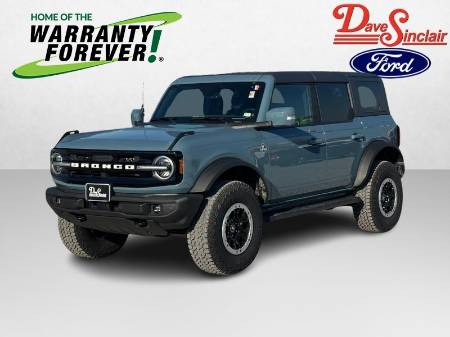 2022 Ford Bronco Base