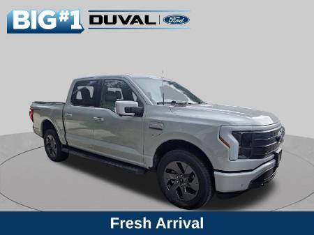 2023 Ford F-150 Lightning LARIAT