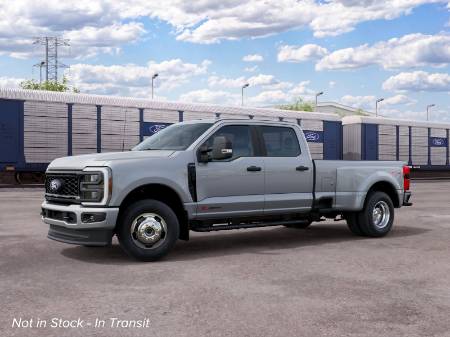 2027 Ford Super Duty F-350 DRW XL