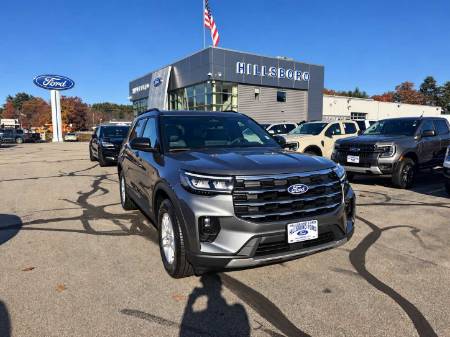 2027 Ford Explorer Active w/200A Pkg