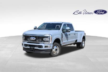 2027 Ford F-350SD Platinum