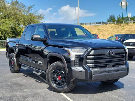 2026 Toyota Tundra 4WD SR