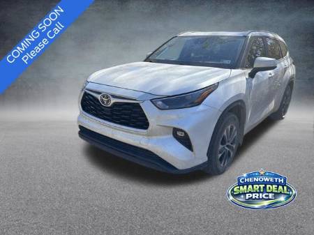 2023 Toyota Highlander XLE