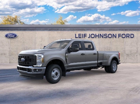 2026 Ford Super Duty F-350 DRW XL