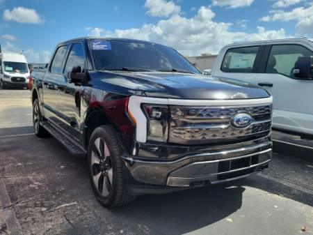 2023 Ford F-150 Lightning Platinum
