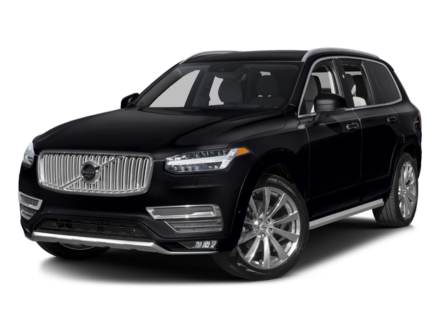 2016 Volvo XC90 T6 Momentum